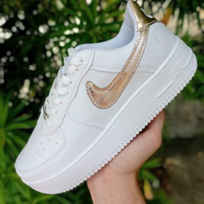 Air Force Branco/Dourado